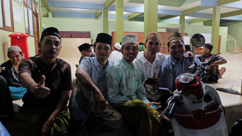 Dzikir Saman di Pesantren Qomaruddin - Kenangan Sebagai Santri